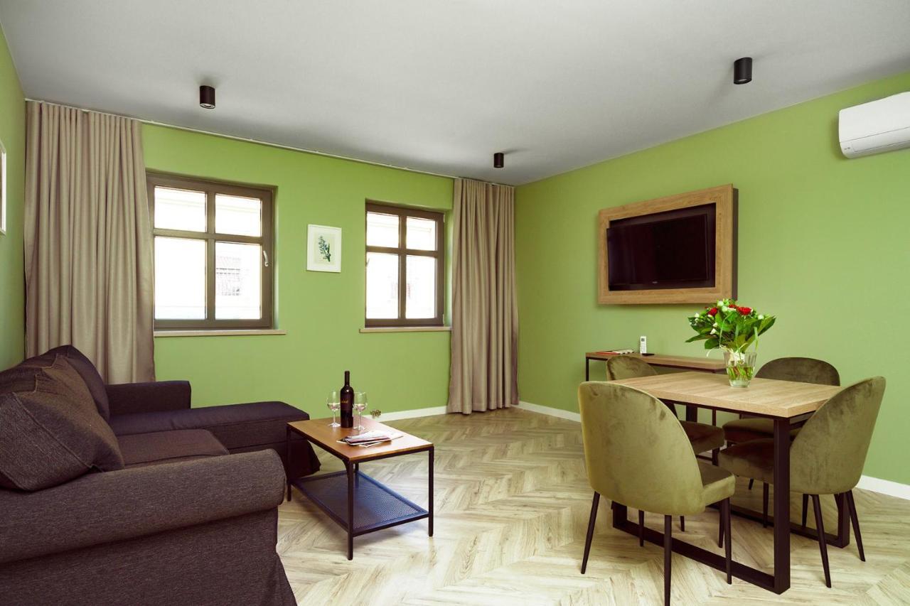 Kamienica Portowa Aparthotel Mikołajki Buitenkant foto